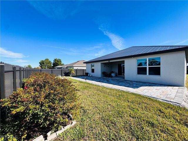 631 NW 32nd ST, Cape Coral, FL 33993