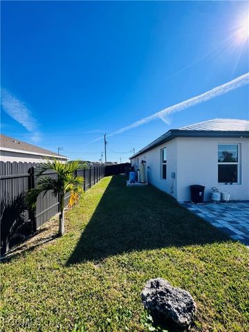 631 NW 32nd ST, Cape Coral, FL 33993