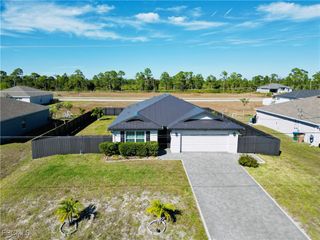 631 NW 32nd ST, Cape Coral, FL 33993