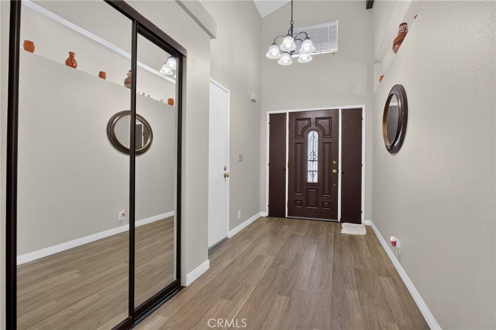 Image 14 of property listing at 13691 Gavina 412, Sylmar, CA 91342