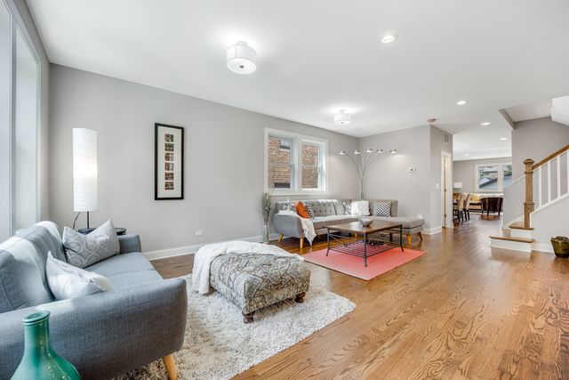 6038 N Drake Avenue, Chicago, IL 60659