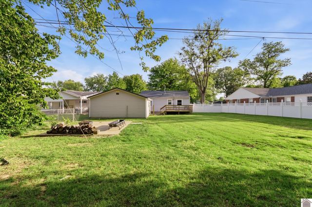 280 Navaho, Paducah, KY 42001