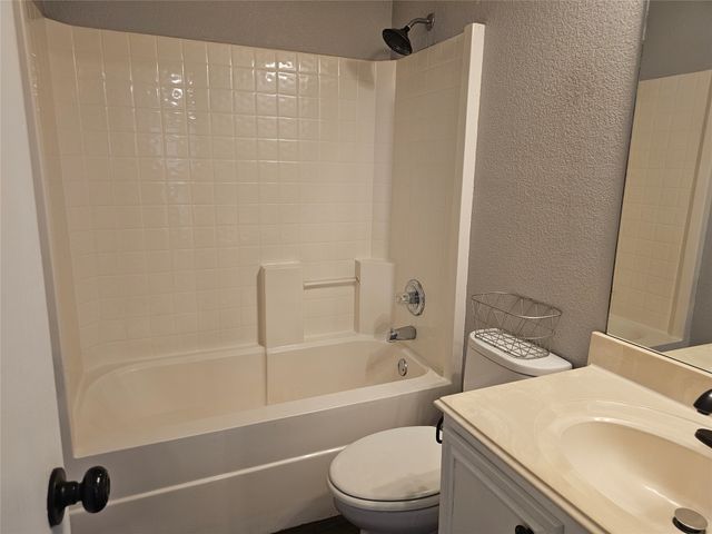 9900 Long Rifle Drive, Fort Worth, TX 76108