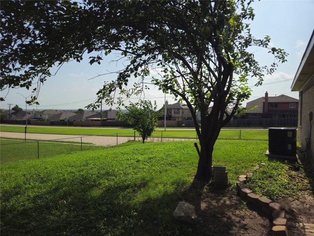 9900 Long Rifle Drive, Fort Worth, TX 76108