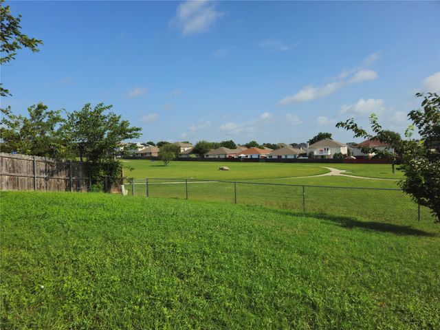 9900 Long Rifle Drive, Fort Worth, TX 76108