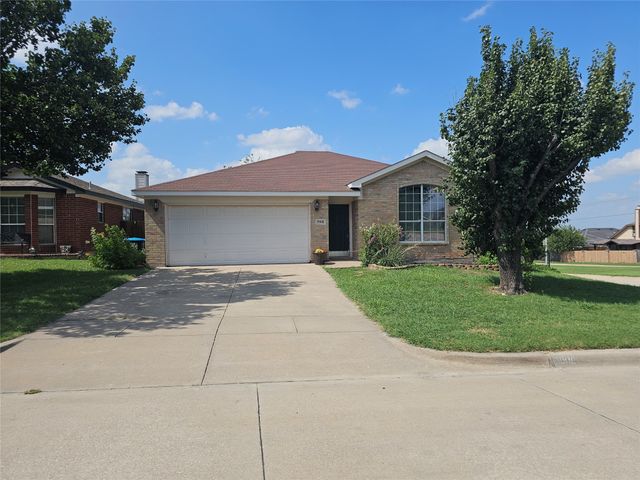 9900 Long Rifle Drive, Fort Worth, TX 76108