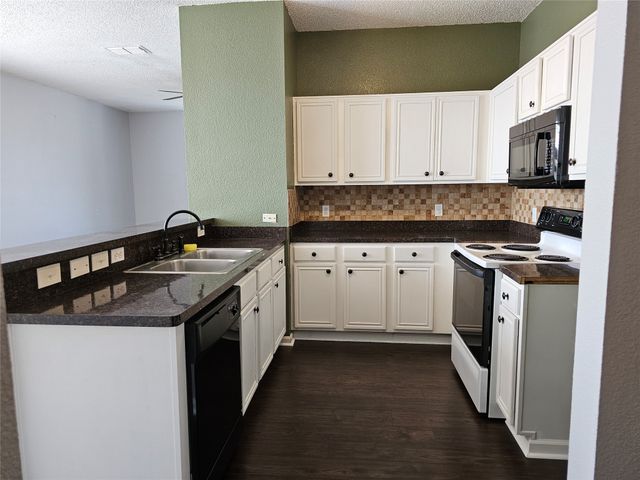 9900 Long Rifle Drive, Fort Worth, TX 76108
