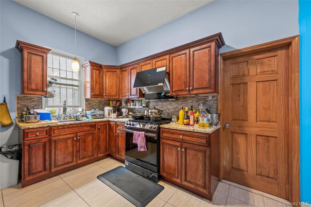 336 E 16th Street, Brooklyn, NY 11226