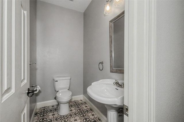 5045 SW 2ND AVENUE, Ocala, FL 34471