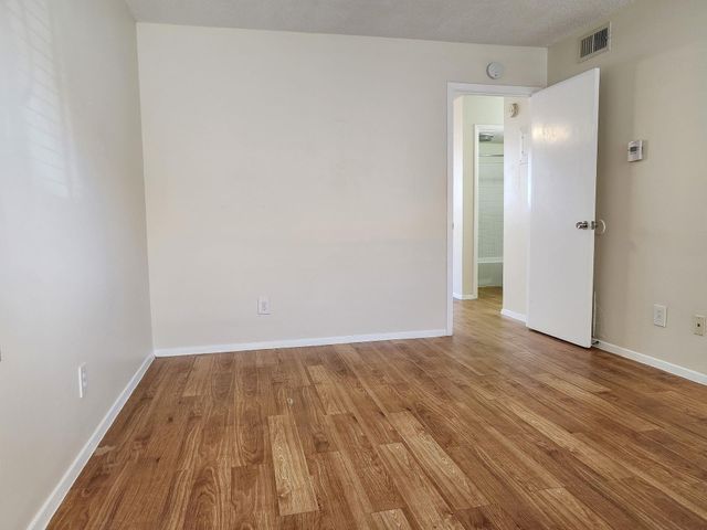 924 E Dean Keeton ST 222, Austin, TX 78705