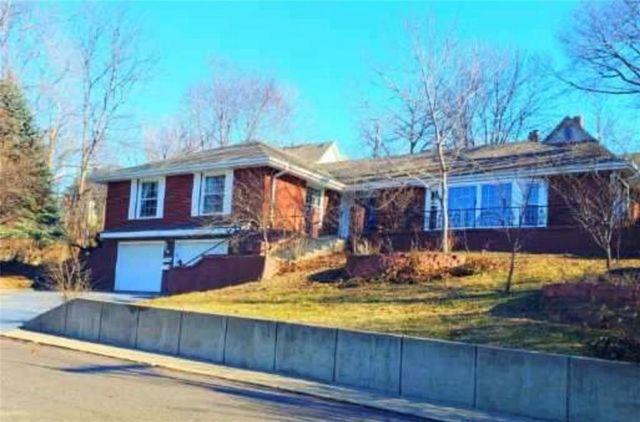 245 N Main Street, Liberty, MO 64068