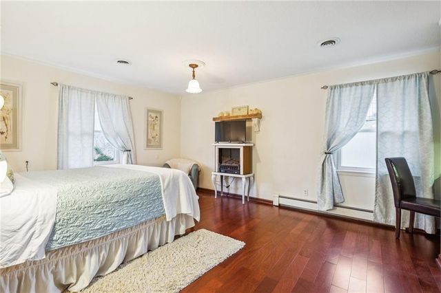 245 N Main Street, Liberty, MO 64068