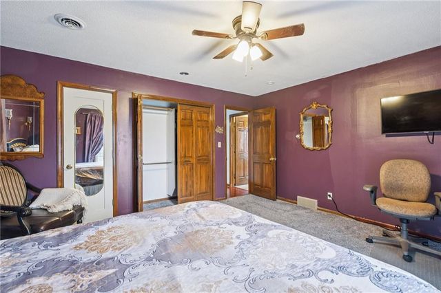 245 N Main Street, Liberty, MO 64068