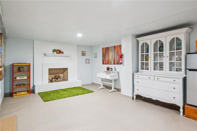 245 N Main Street, Liberty, MO 64068