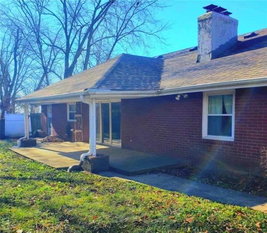 245 N Main Street, Liberty, MO 64068