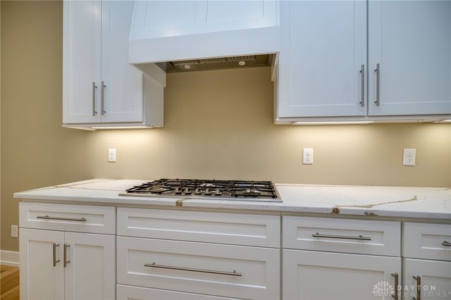 9882 Saddle Creek Trail, Centerville, OH 45458