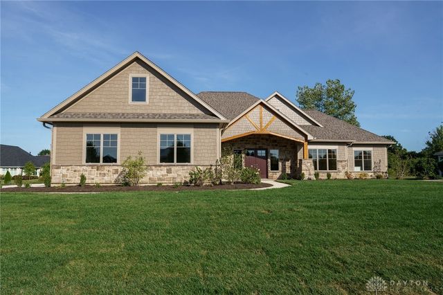 9882 Saddle Creek Trail, Centerville, OH 45458