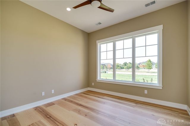 9882 Saddle Creek Trail, Centerville, OH 45458