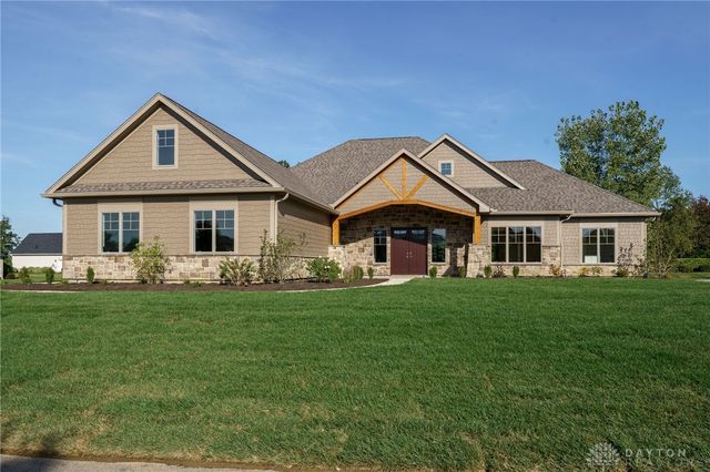9882 Saddle Creek Trail, Centerville, OH 45458