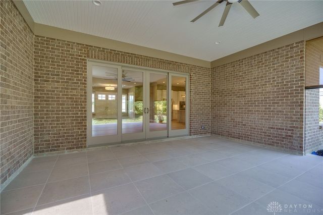 9882 Saddle Creek Trail, Centerville, OH 45458