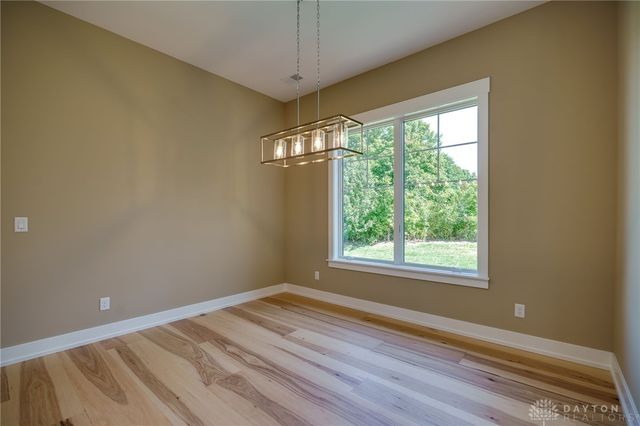 9882 Saddle Creek Trail, Centerville, OH 45458