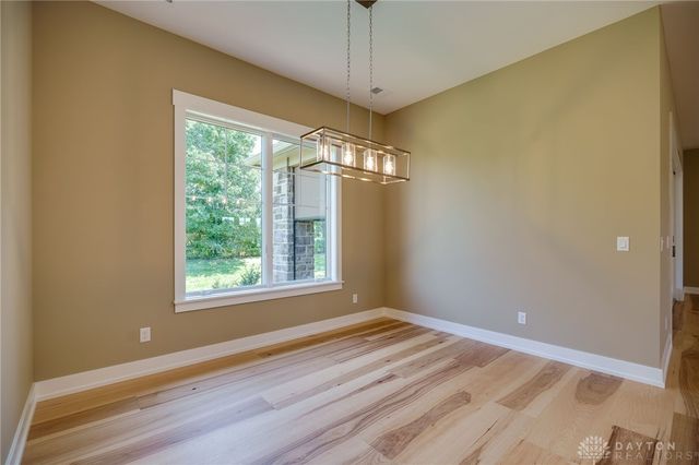 9882 Saddle Creek Trail, Centerville, OH 45458