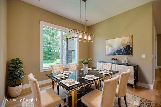 9882 Saddle Creek Trail, Centerville, OH 45458