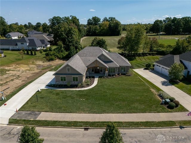 9882 Saddle Creek Trail, Centerville, OH 45458