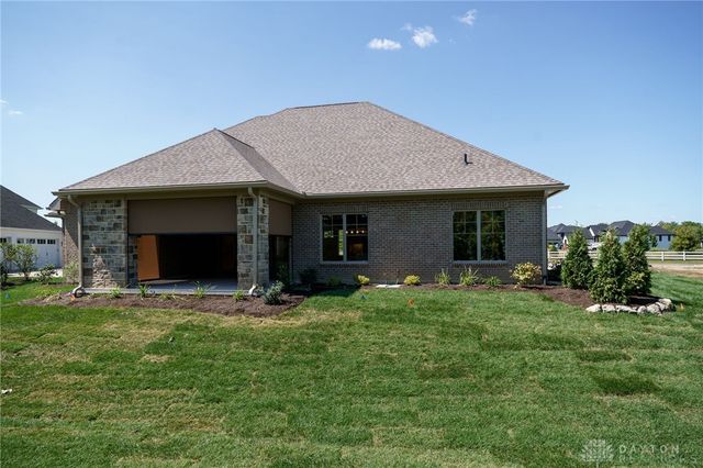 9882 Saddle Creek Trail, Centerville, OH 45458