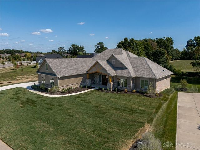 9882 Saddle Creek Trail, Centerville, OH 45458