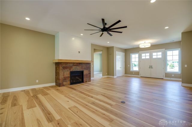 9882 Saddle Creek Trail, Centerville, OH 45458