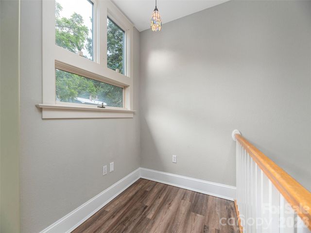 136 Assembly Street, Waynesville, NC 28786