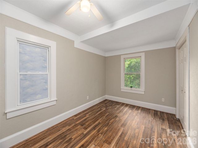 136 Assembly Street, Waynesville, NC 28786