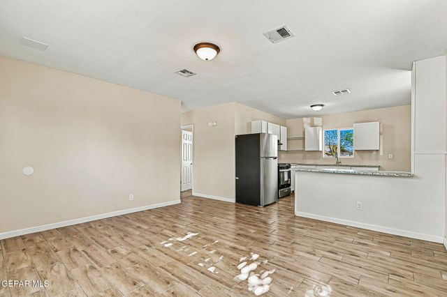 8656 MOUNT WHITNEY Drive, El Paso, TX 79904