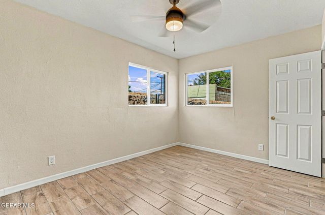 8656 MOUNT WHITNEY Drive, El Paso, TX 79904