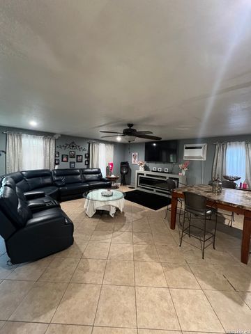 341 Prestwick Blvd, San Antonio, TX 78223