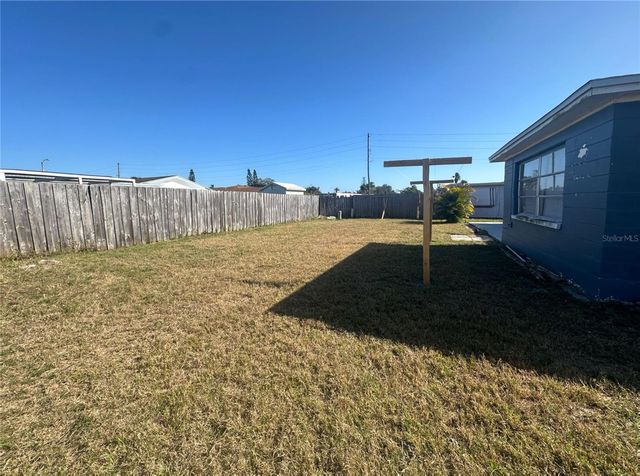 3347 ROXBURY DRIVE, Holiday, FL 34691