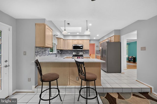 8835 REDBAY RUN, Bel Alton, MD 20611