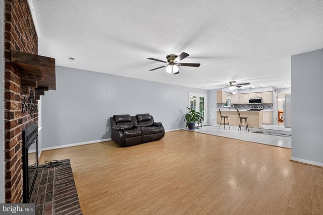 8835 REDBAY RUN, Bel Alton, MD 20611