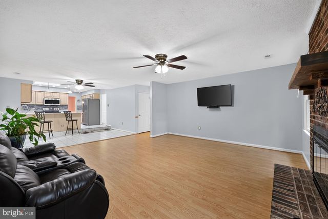 8835 REDBAY RUN, Bel Alton, MD 20611