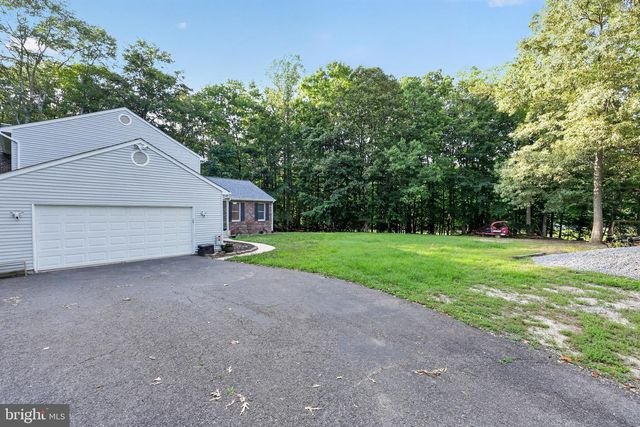 8835 REDBAY RUN, Bel Alton, MD 20611
