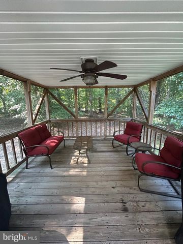 8835 REDBAY RUN, Bel Alton, MD 20611