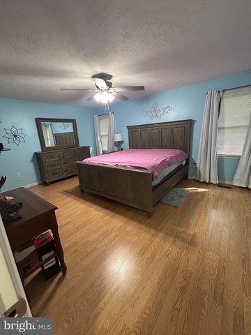 8835 REDBAY RUN, Bel Alton, MD 20611