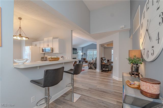 5080 Whispering Oaks Boulevard, Parma, OH 44134