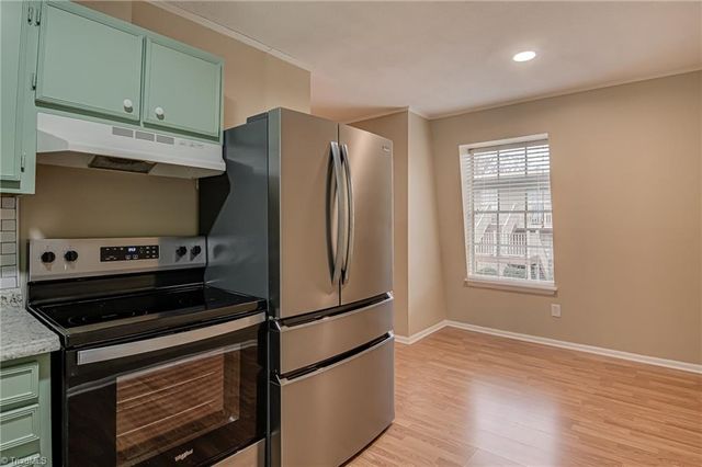 3830 Country Club Road H, Winston-salem, NC 27104