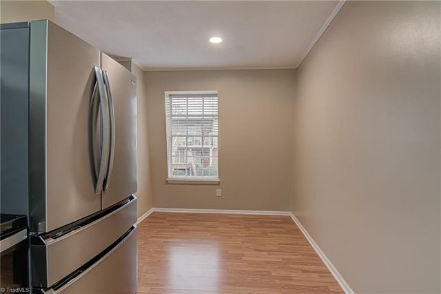 3830 Country Club Road H, Winston-salem, NC 27104