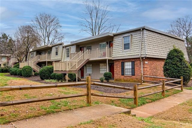 3830 Country Club Road H, Winston-salem, NC 27104