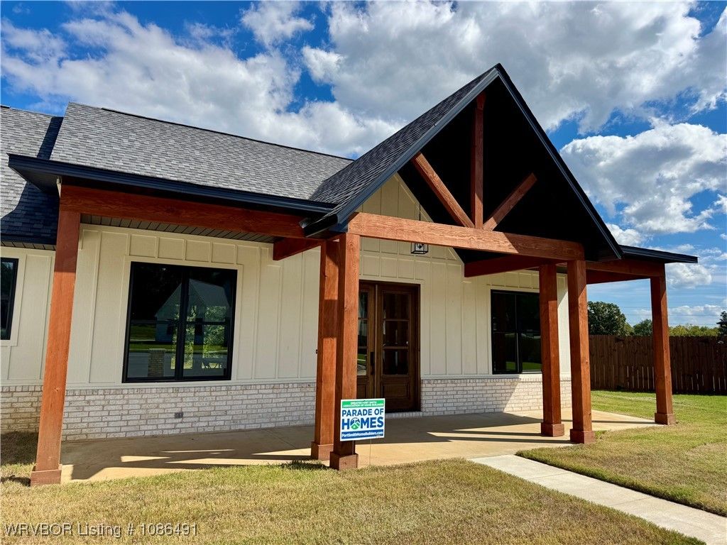 2610 Norman Lane, Greenwood, AR 72936