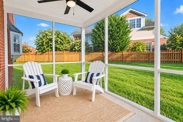 709 W VIEW TER, Alexandria, VA 22301