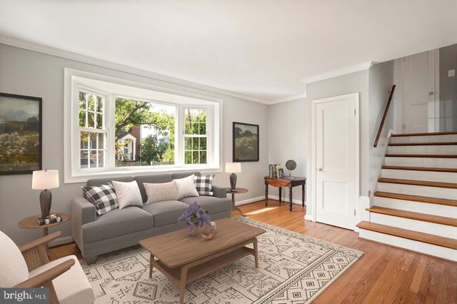 709 W VIEW TER, Alexandria, VA 22301